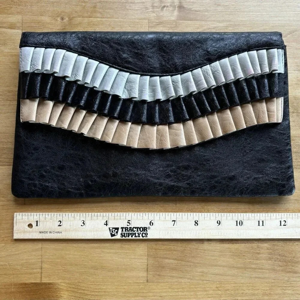 Western Faux Leather Rustic Ruffle Classy Statement Envelope Clutch Bag Purse - Picture 7 of 11